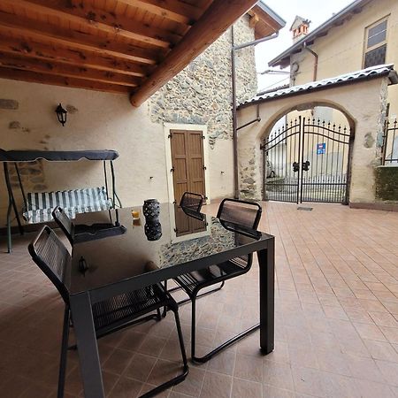 La Casa Sull' Altopiano Mountain Lake Iseo Hospitality 보시코 외부 사진